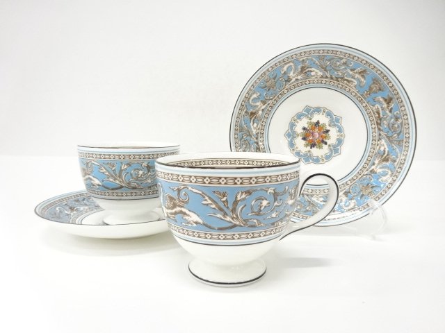 Pottery & Ceramics
